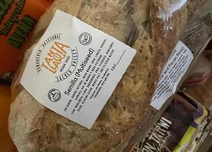 Sacred Valley Boutique Vegan * Calca